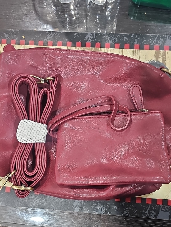 No Brand Handbags - Stylish Red Leather Crossbody Bag with Matching Pouch